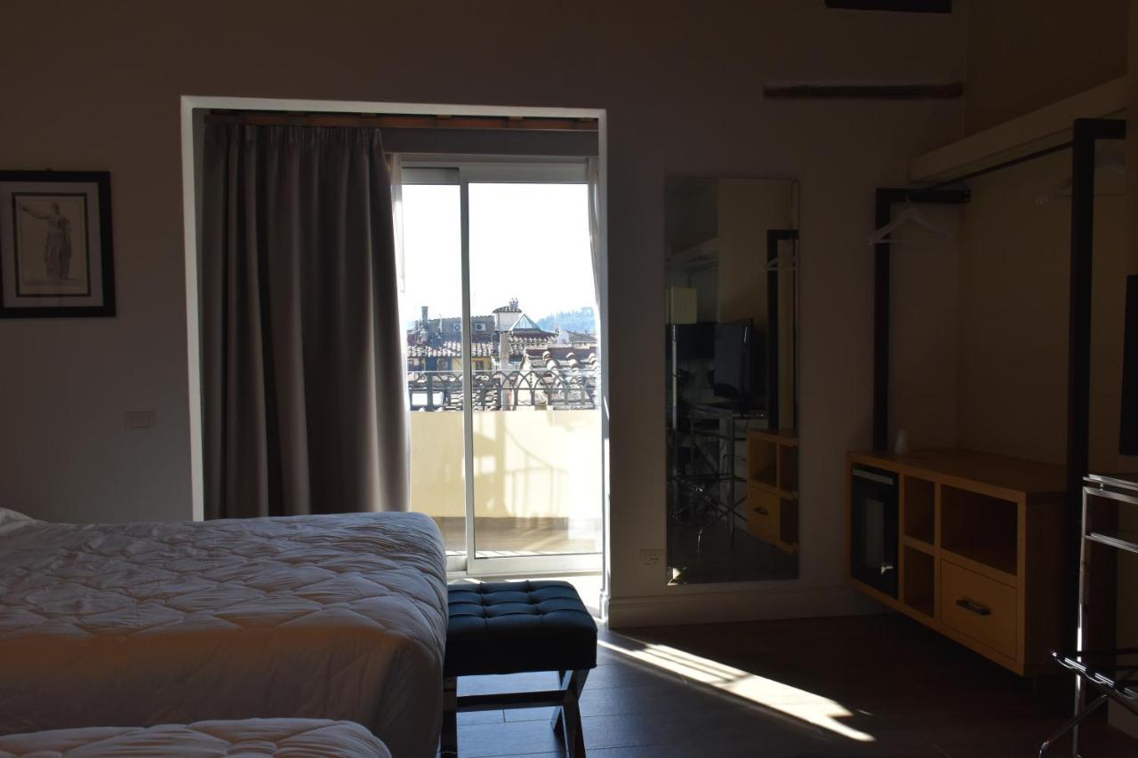 Hr Bedrooms In *